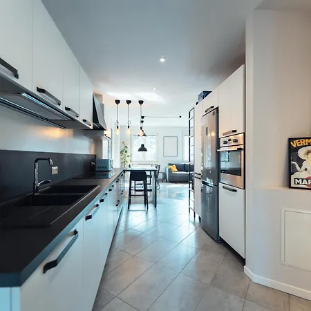 - Modern Apartment